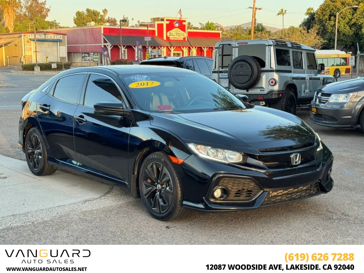 2017 Honda Civic Hatchback EX-L Navi