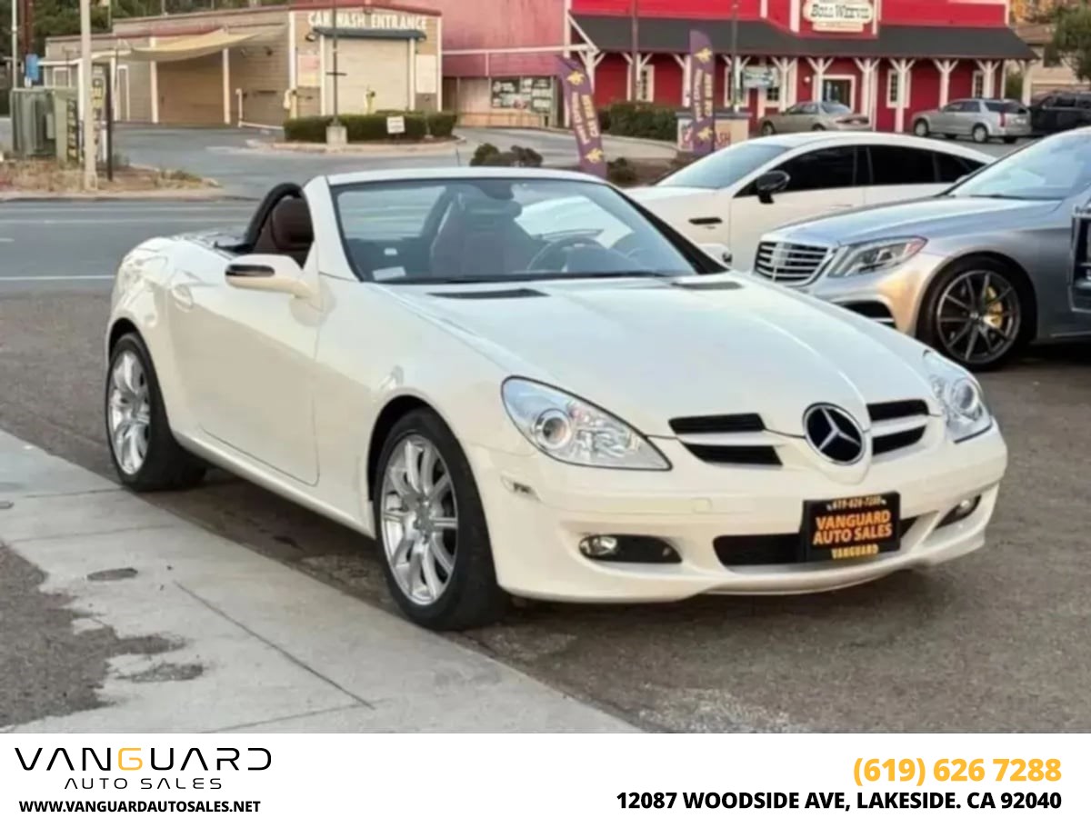 White 2007 Mercedes-Benz SLK Convertible Rear-Wheel Drive Automatic