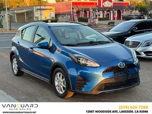 View 2018 Toyota Prius c 