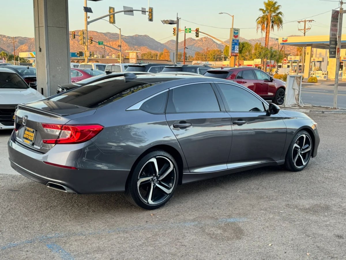 Photo 43 of this Honda Accord Sedan
