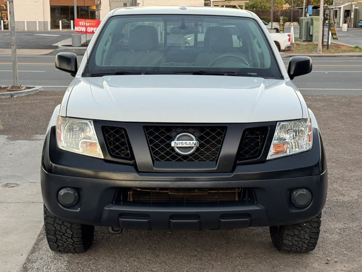 Photo 5 of this Nissan Frontier