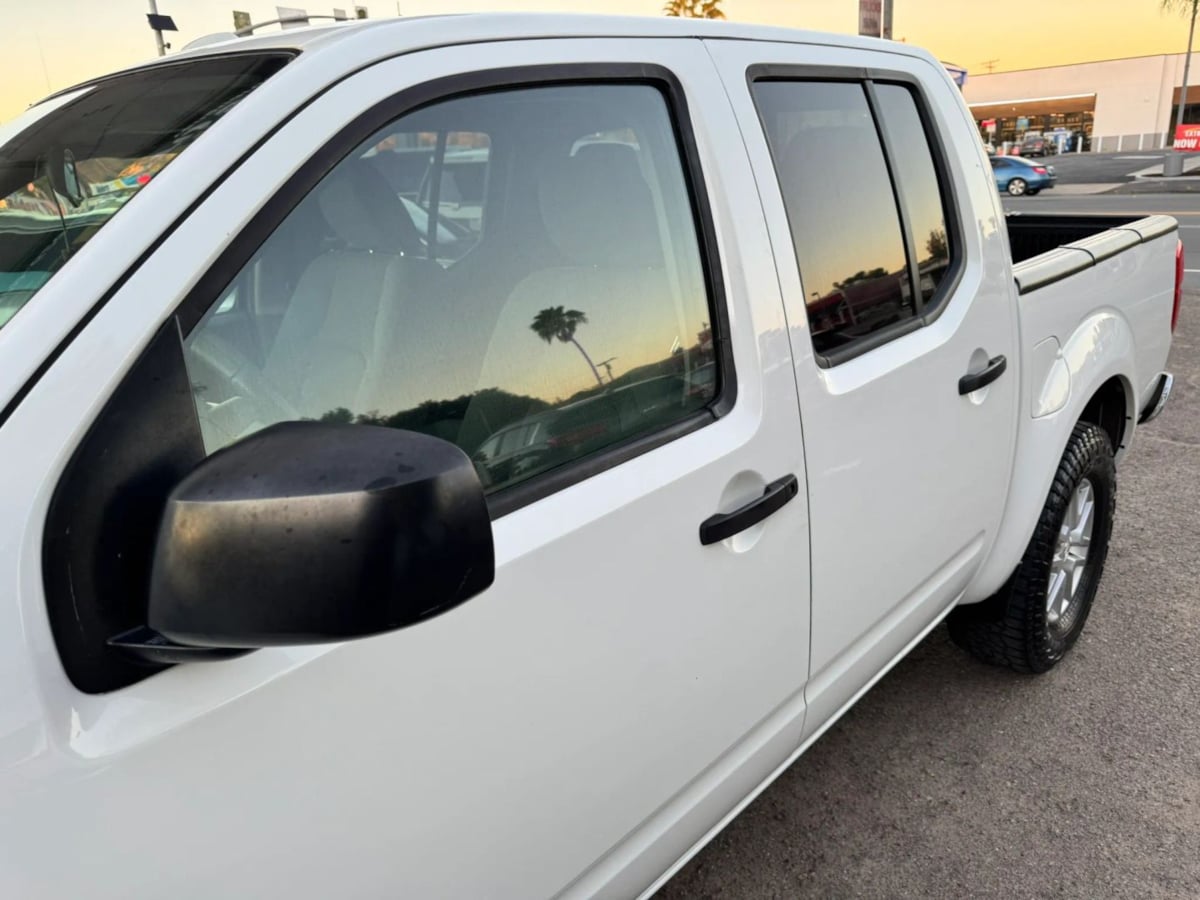 Photo 8 of this Nissan Frontier