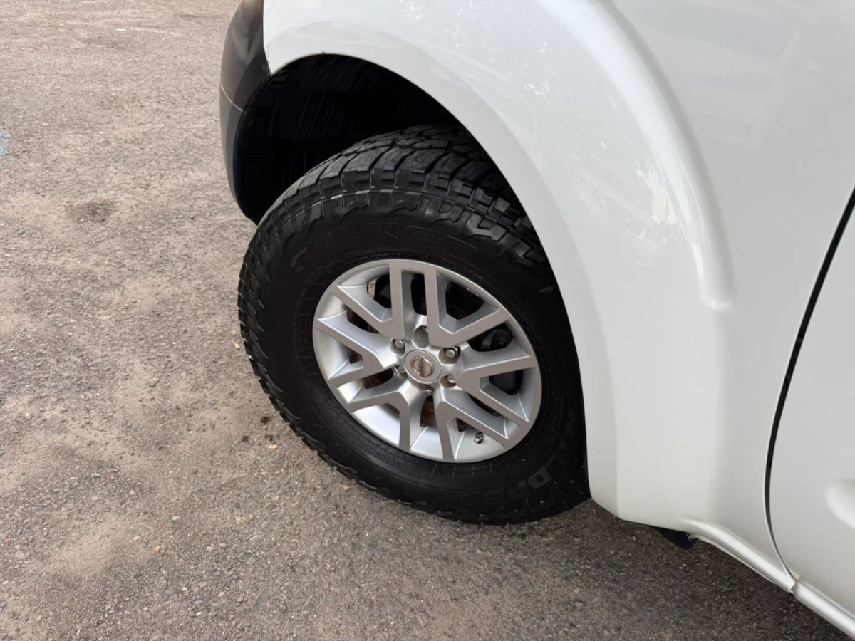 Photo 9 of this Nissan Frontier