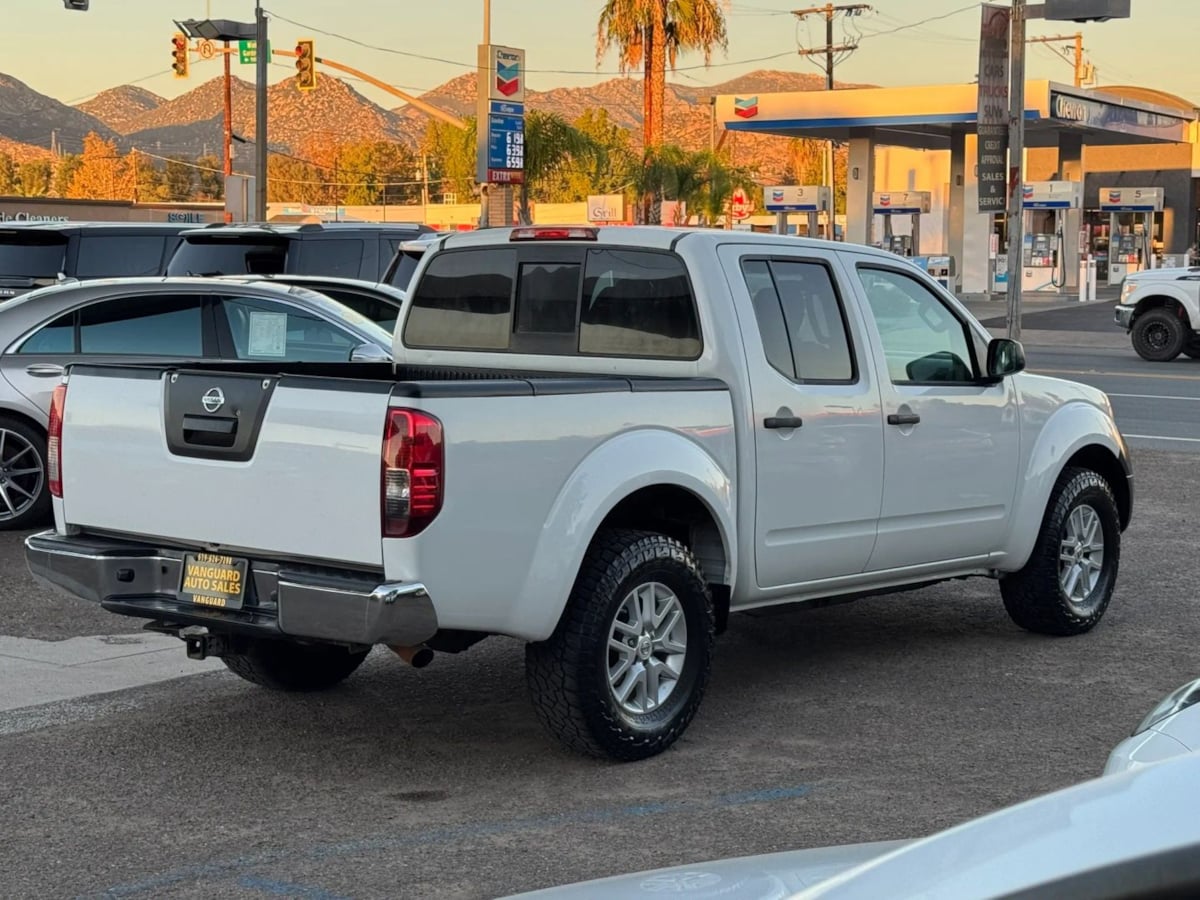 Photo 31 of this Nissan Frontier