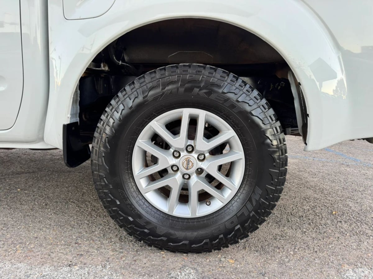 Photo 35 of this Nissan Frontier