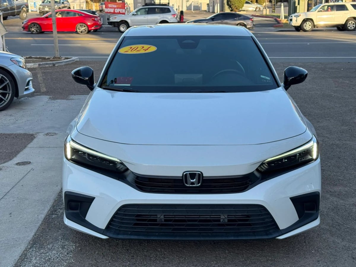 Photo 5 of this Honda Civic Sedan