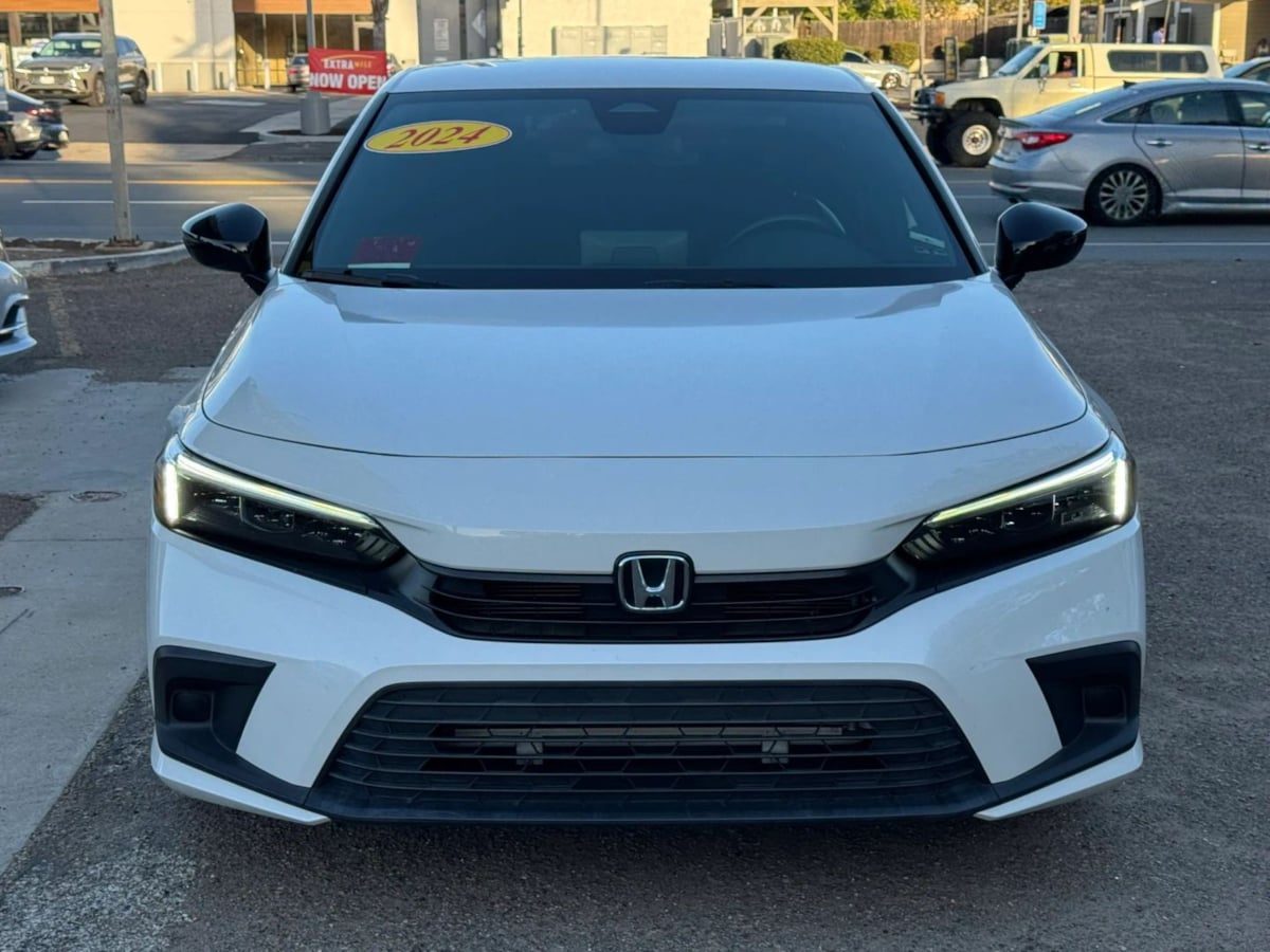 Photo 6 of this Honda Civic Sedan