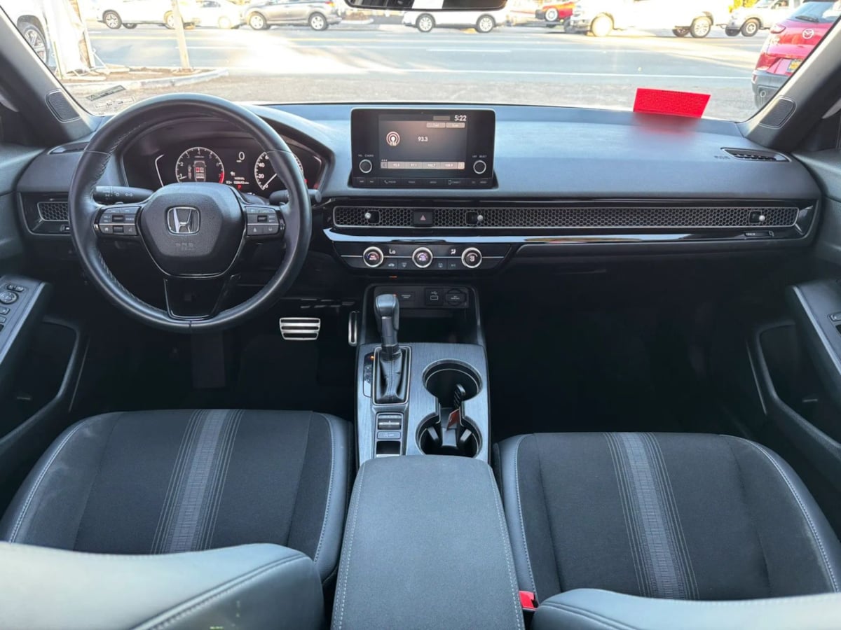 Photo 16 of this Honda Civic Sedan