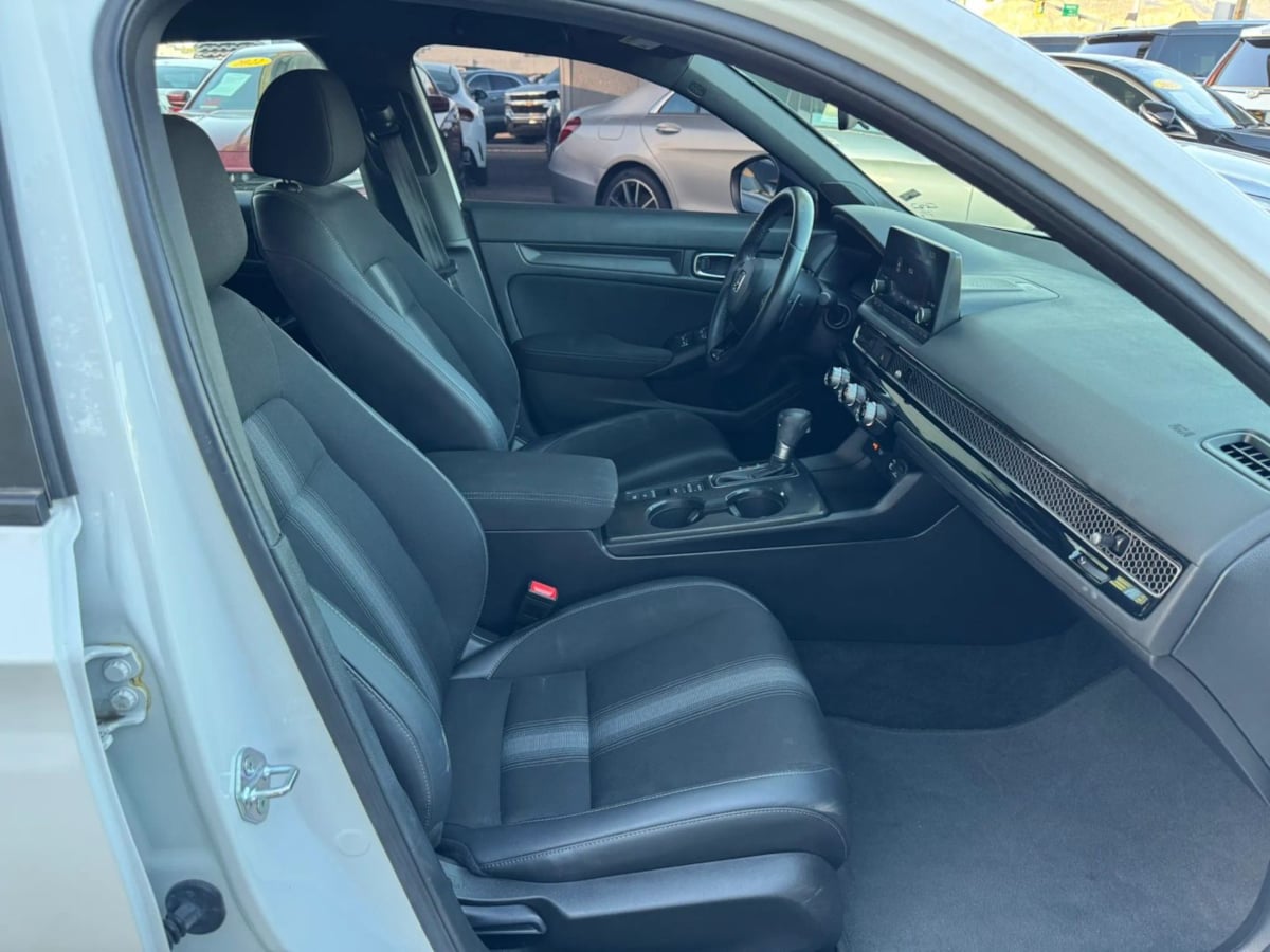 Photo 24 of this Honda Civic Sedan