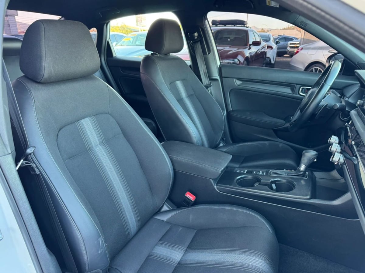 Photo 27 of this Honda Civic Sedan