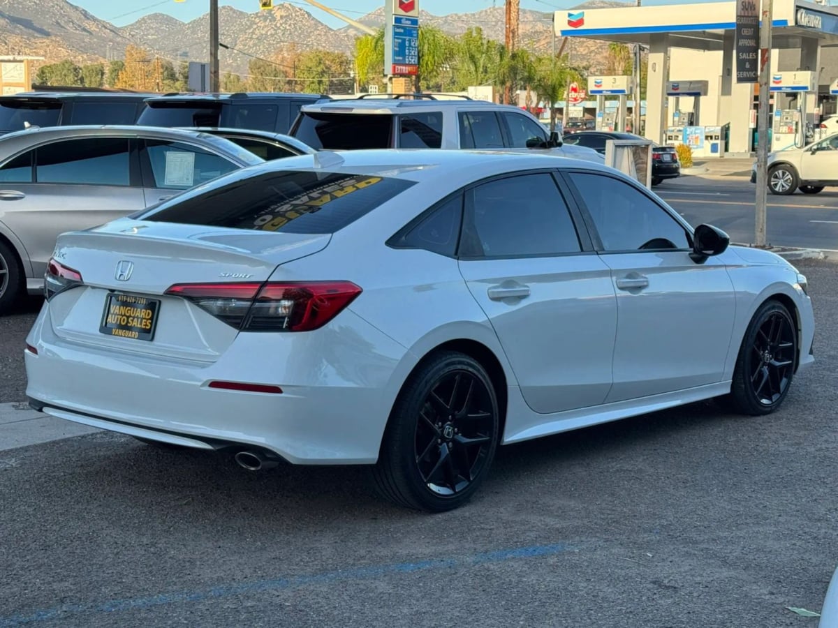 Photo 32 of this Honda Civic Sedan