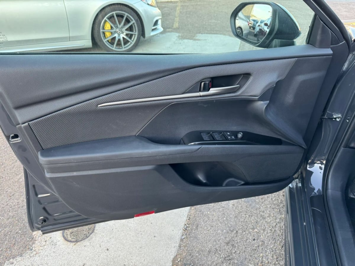 Photo 12 of this Toyota Camry