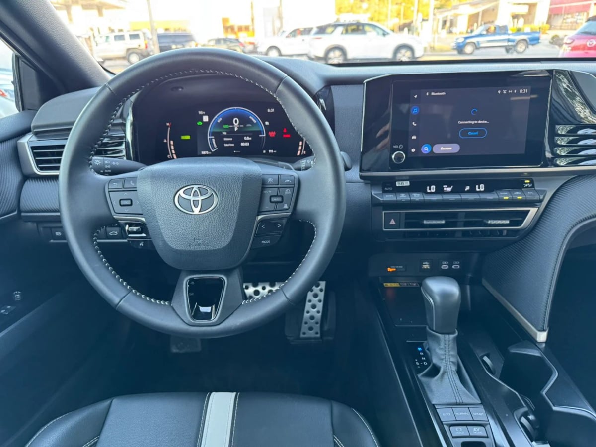 Photo 18 of this Toyota Camry