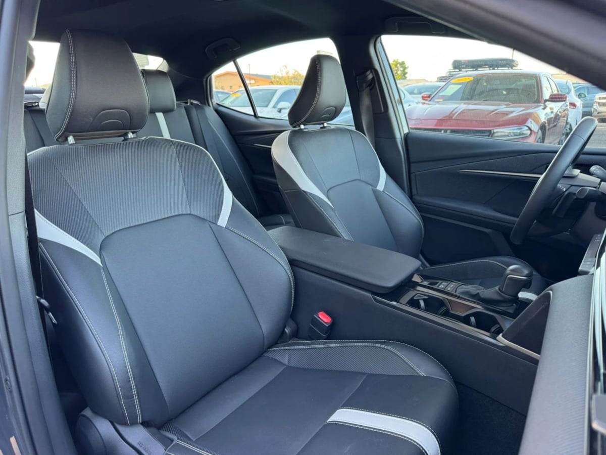 Photo 27 of this Toyota Camry