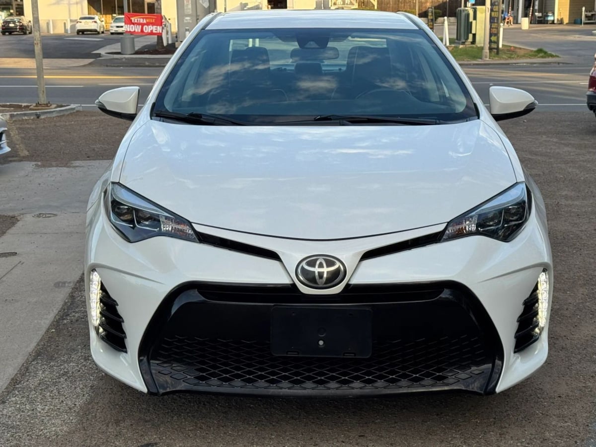 Photo 6 of this Toyota Corolla