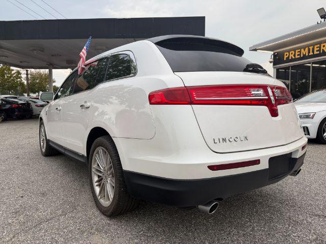 Photo 5 of this Lincoln MKT