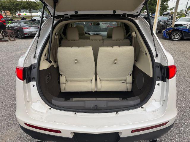 Photo 7 of this Lincoln MKT