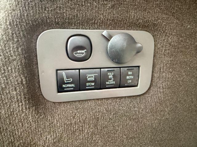 Photo 8 of this Lincoln MKT