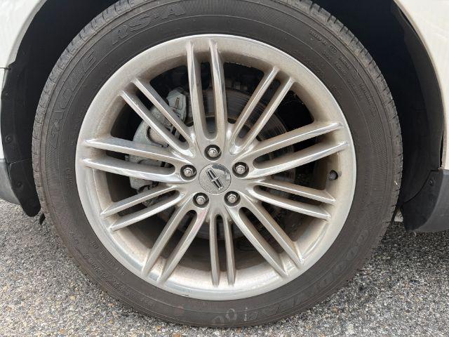 Photo 25 of this Lincoln MKT