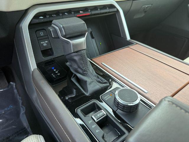 Photo 21 of this Toyota Tundra 4WD
