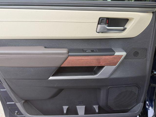 Photo 24 of this Toyota Tundra 4WD