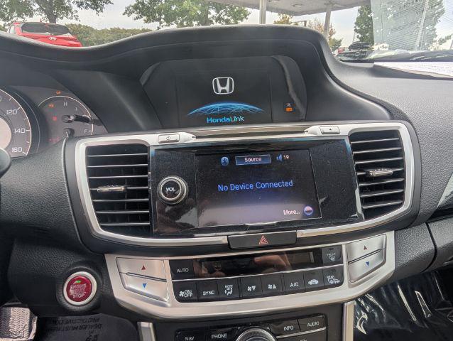 Photo 13 of this Honda Accord Coupe