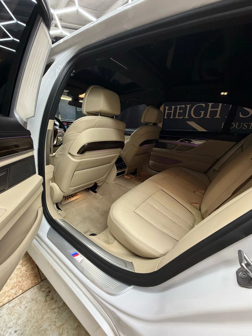 2019 BMW 7 Series 750i - Photo 15