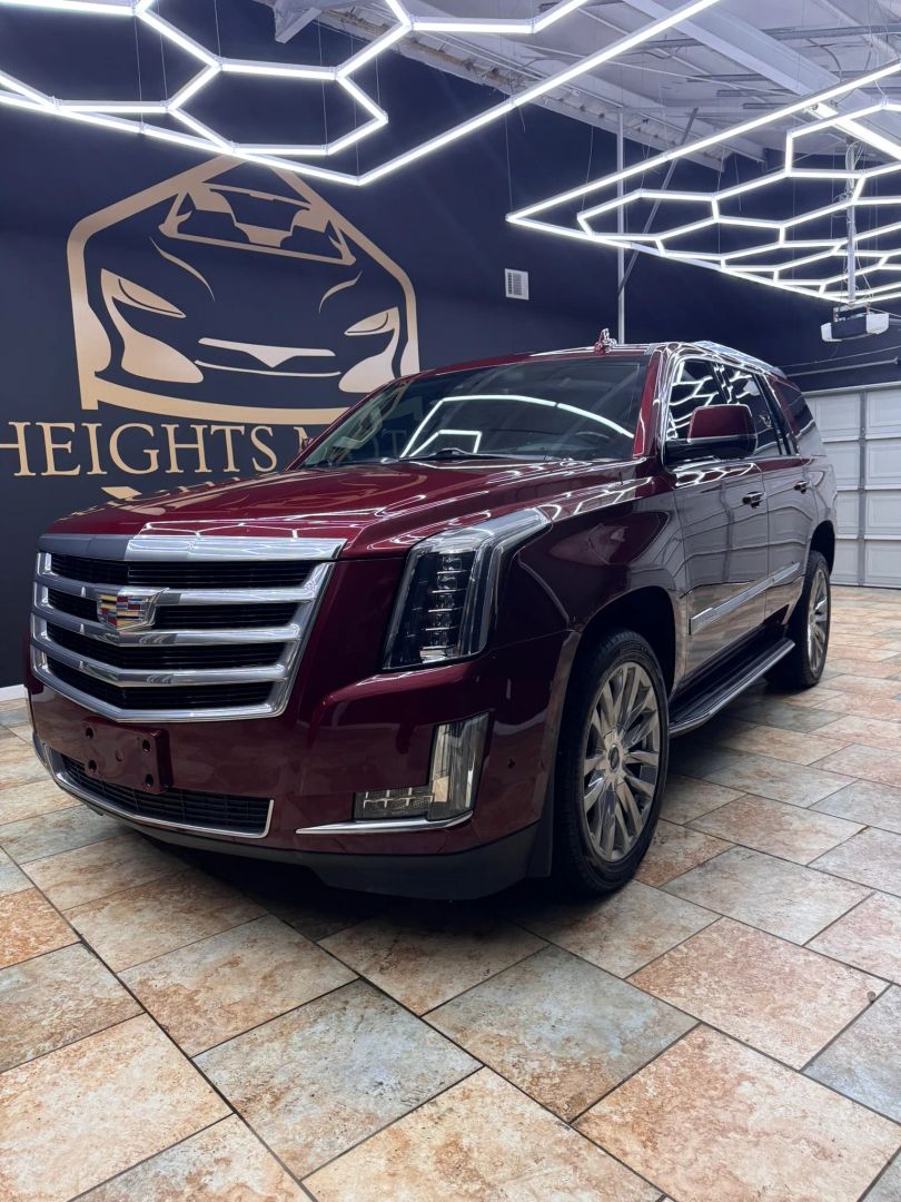 2020 Cadillac Escalade Luxury - Photo 4