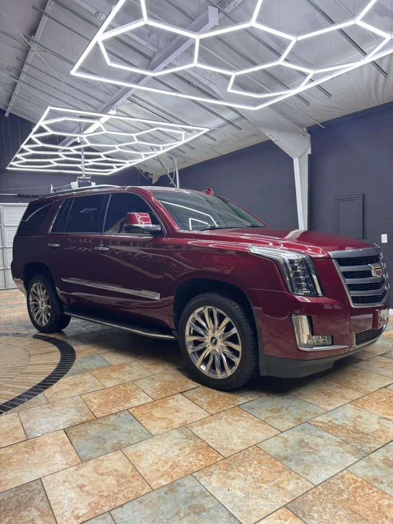 2020 Cadillac Escalade Luxury - Photo 5
