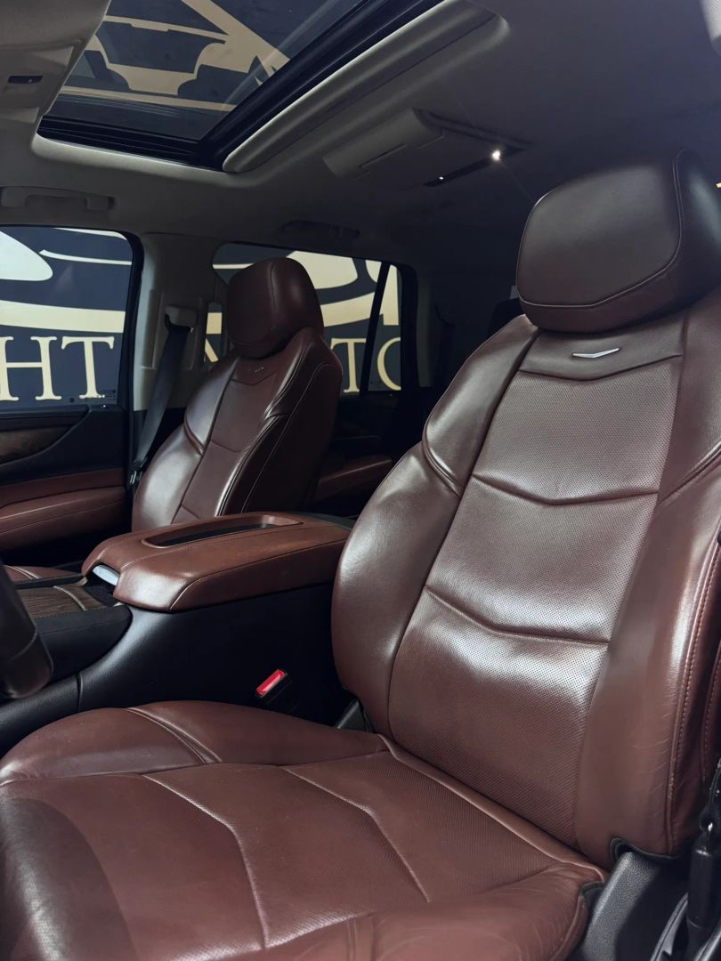 2020 Cadillac Escalade Luxury - Photo 7