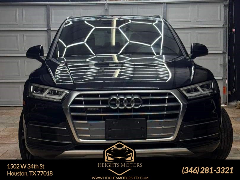 2020 Audi Q5 45 quattro S tronic Premium Plus's photo