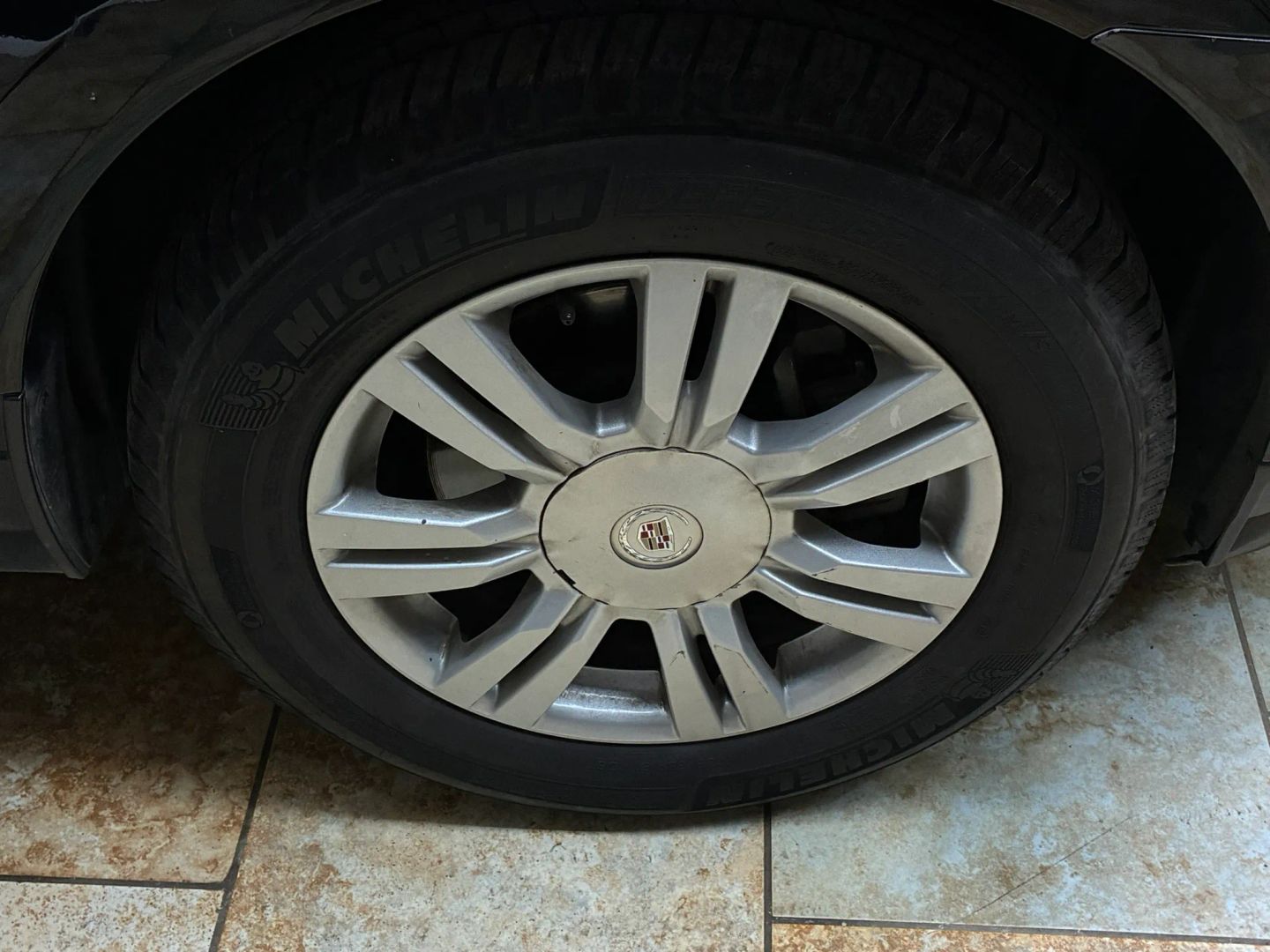 Photo 15 of this Cadillac SRX