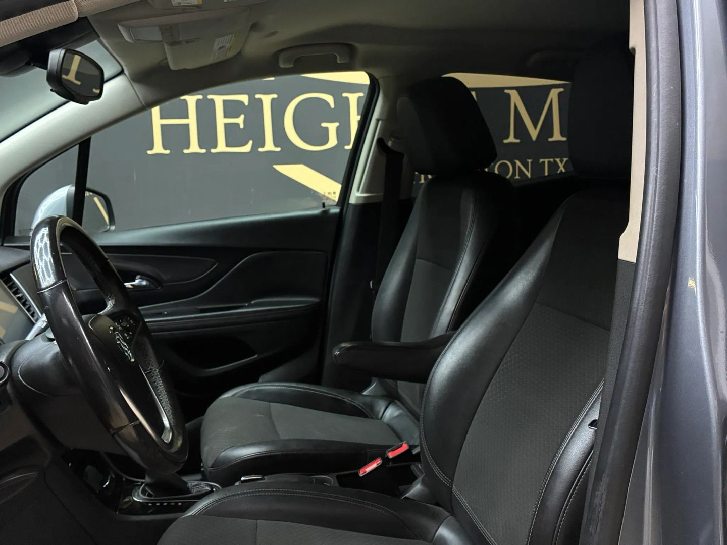 Photo 6 of this Buick Encore