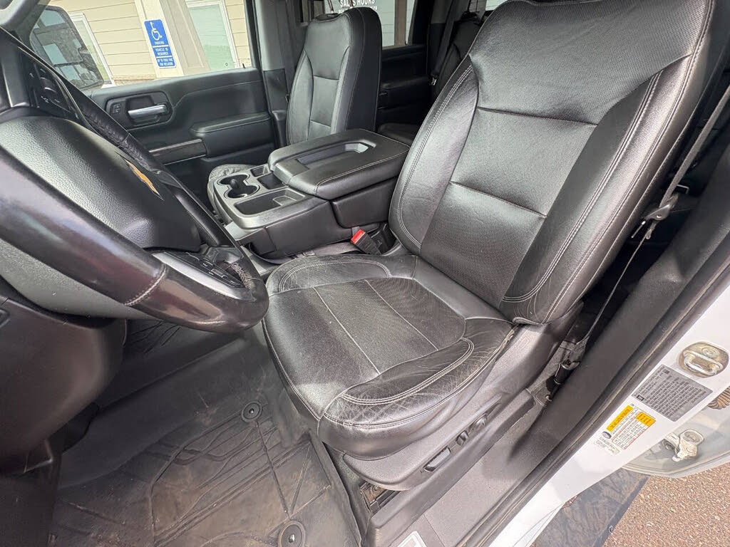2020 Chevrolet Silverado 2500HD LTZ - Photo 11