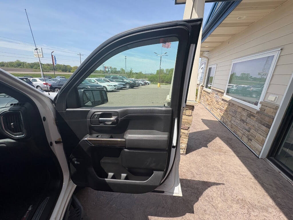2021 Chevrolet Silverado 1500 LT Trail Boss - Photo 32