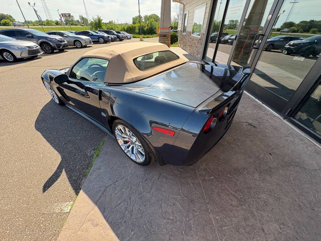 2013 Chevrolet Corvette 427 - Photo 3