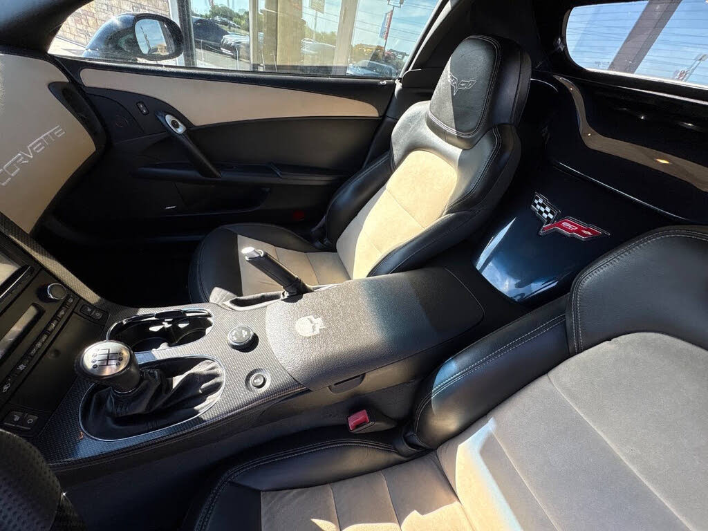 2013 Chevrolet Corvette 427 - Photo 11