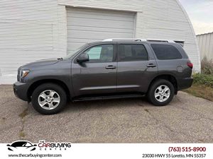 View 2019 Toyota Sequoia 