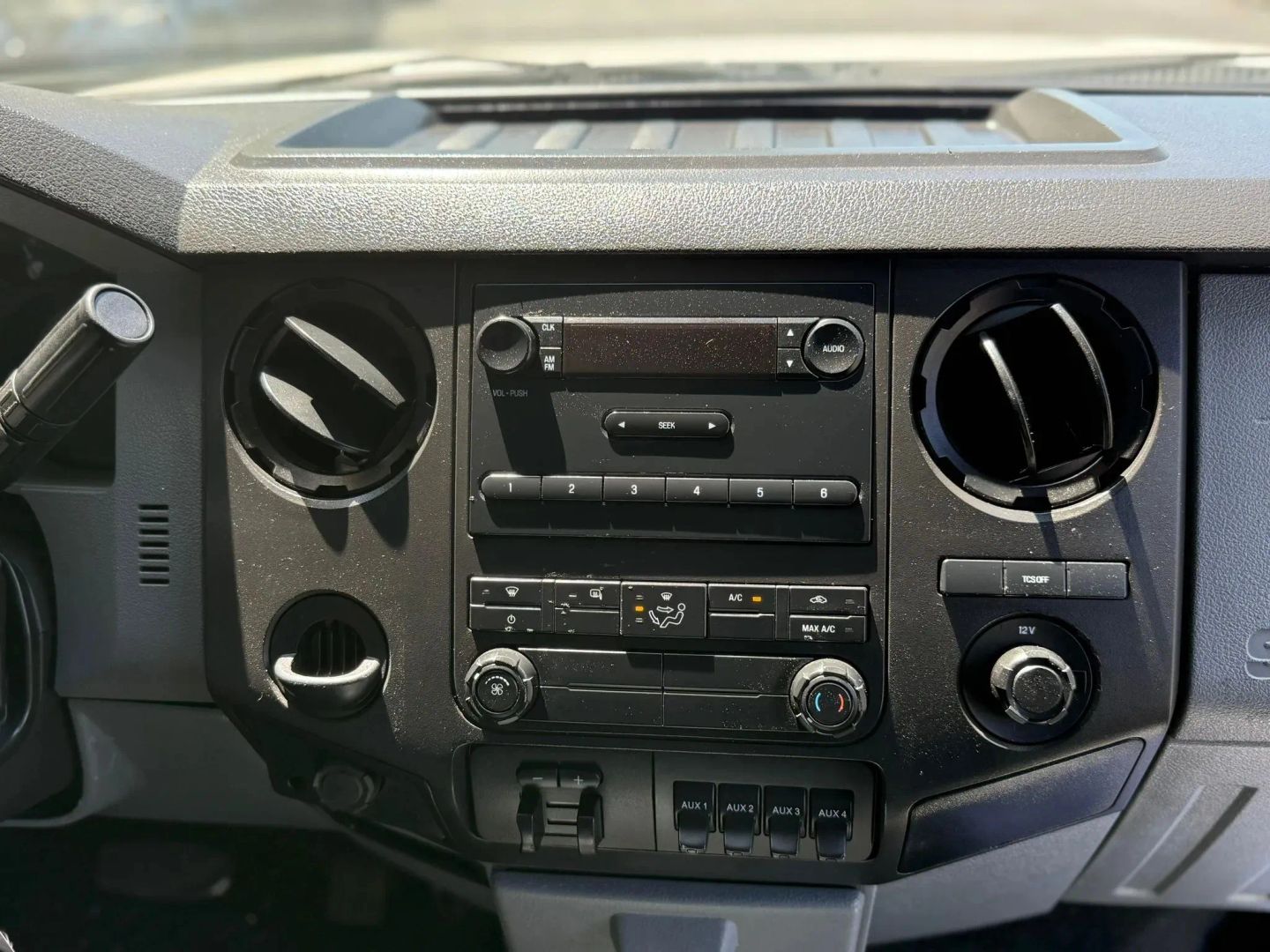 Ford F-350 photo 5
