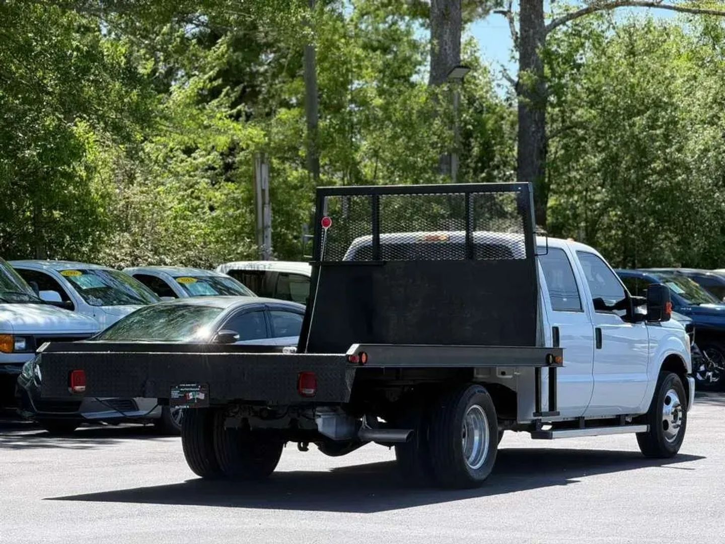 Ford F-350 photo 8