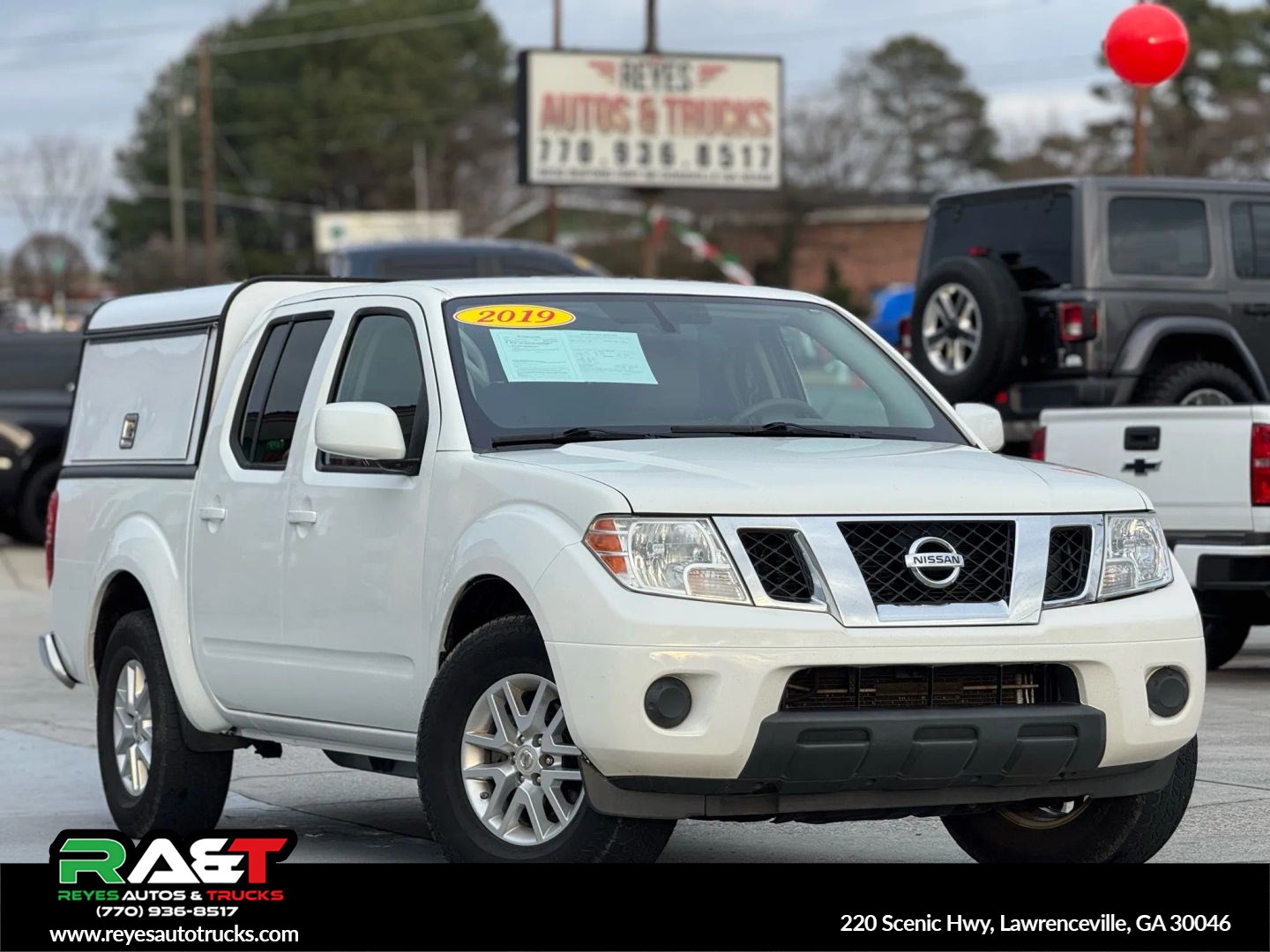  2019 Nissan Frontier SV V6 Crew Cab RWD   