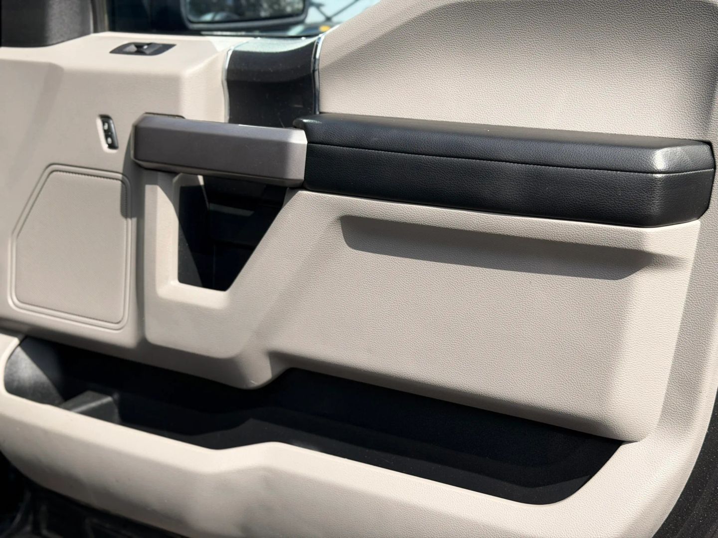 Photo 18 of this Ford F-150