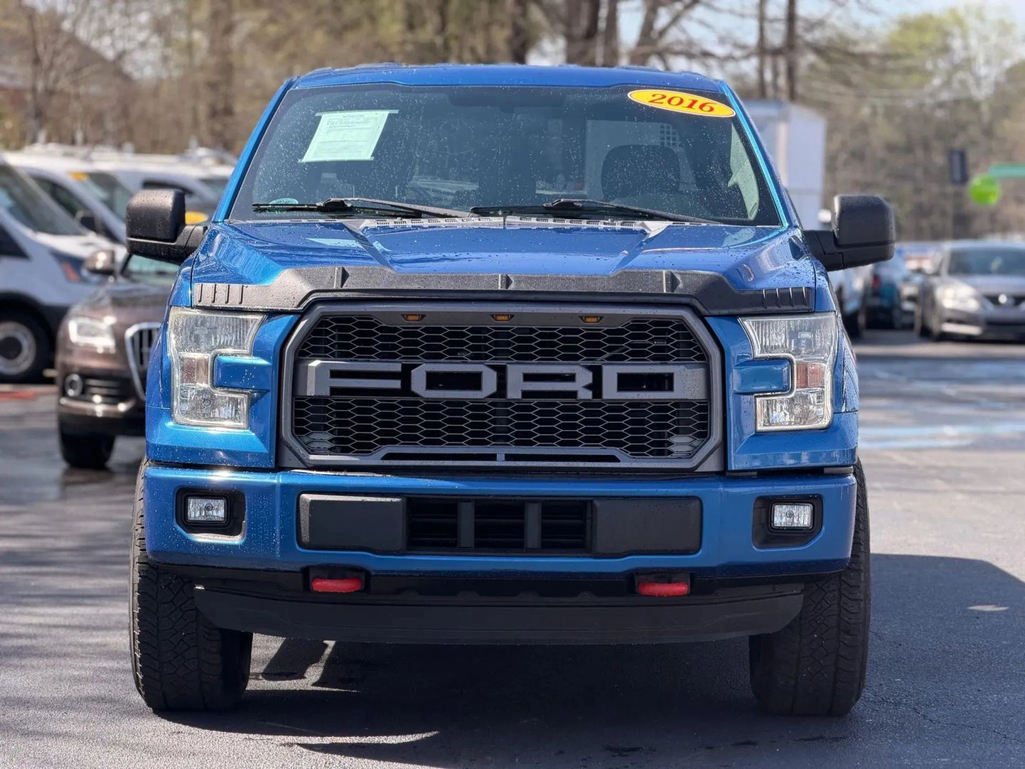 Photo 2 of this Ford F-150