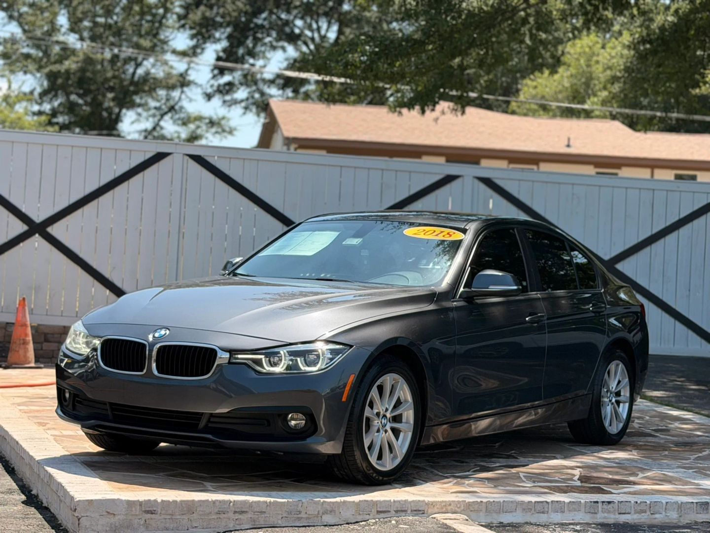 2018 BMW 3 Series 320i xDrive