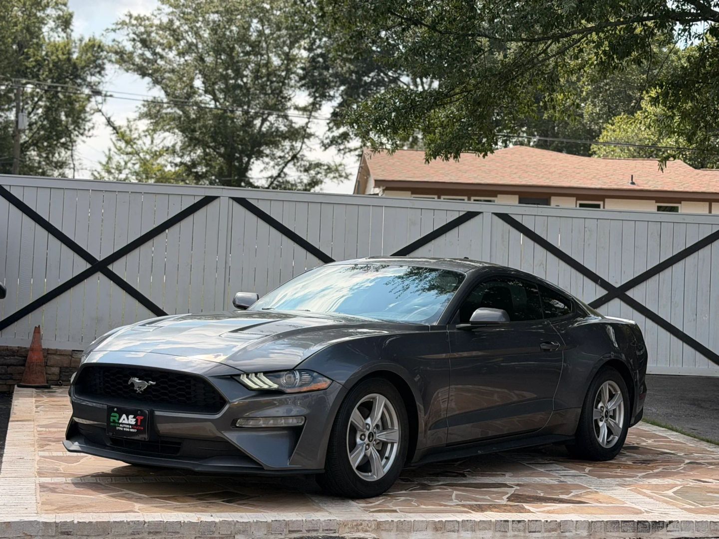 2021 Ford Mustang EcoBoost
