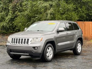View 2012 Jeep Grand Cherokee 