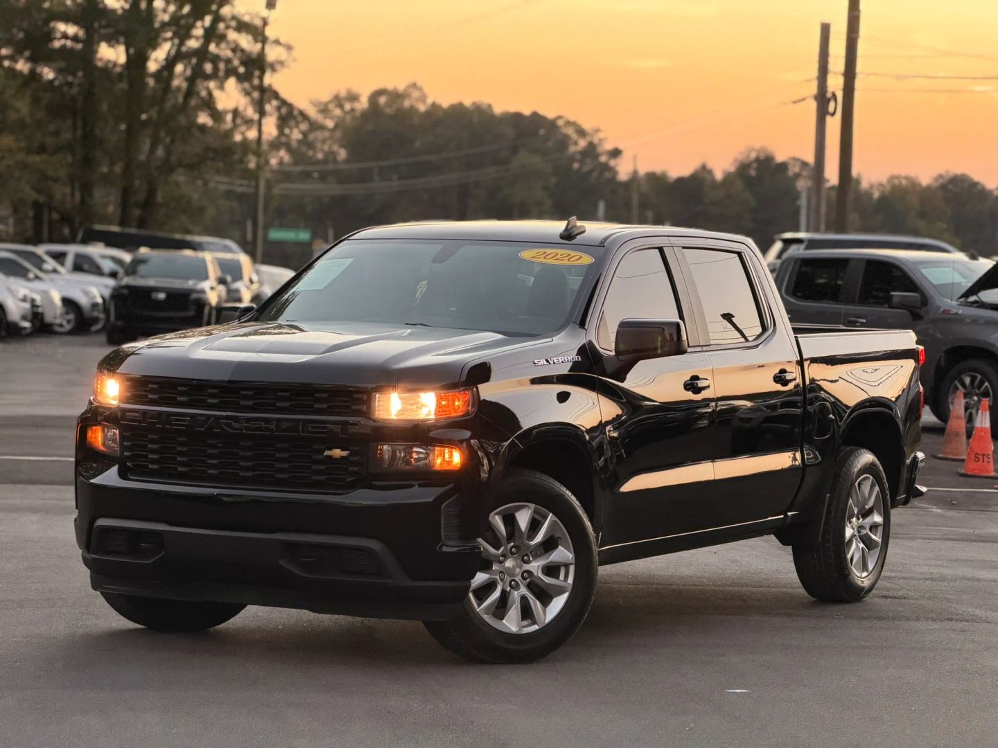 2020 Chevrolet Silverado 1500 Custom