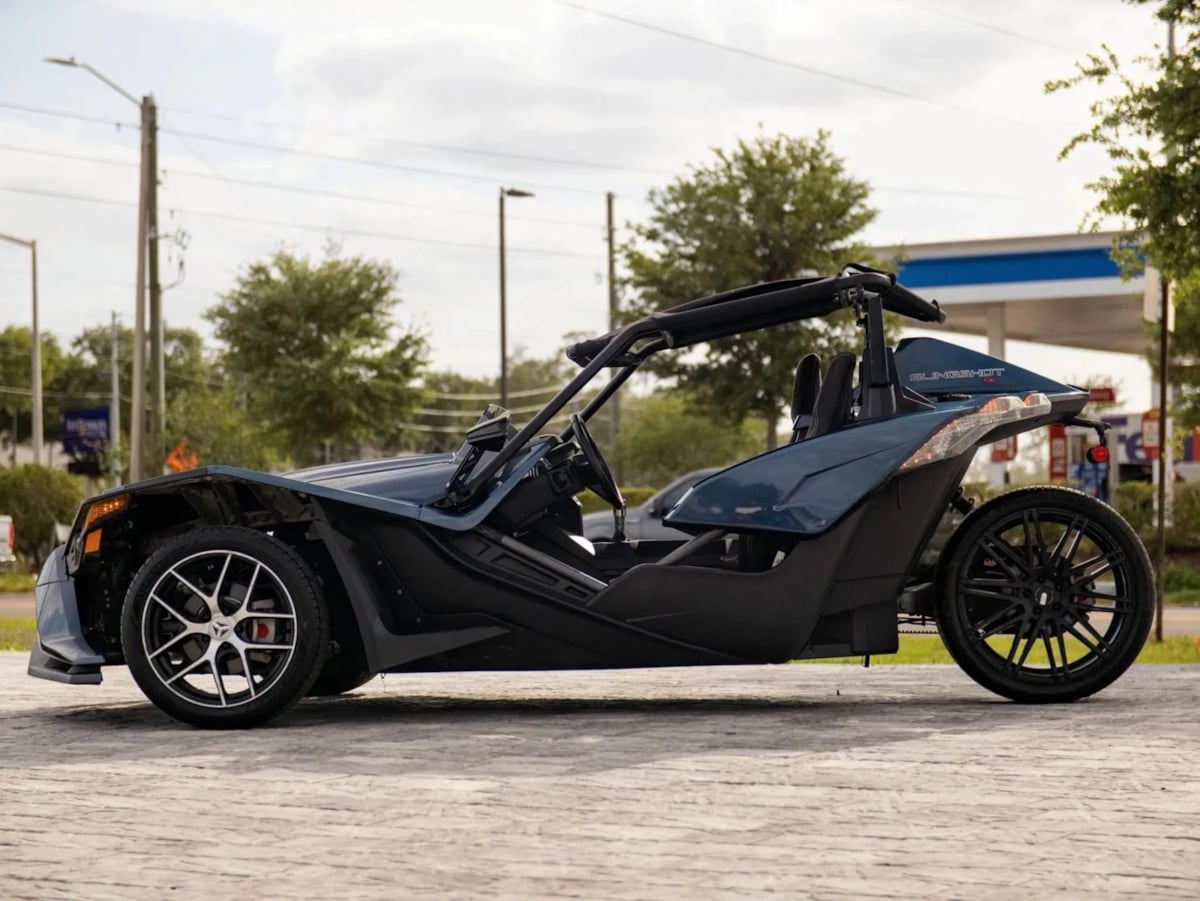 Polaris Slingshot photo 12