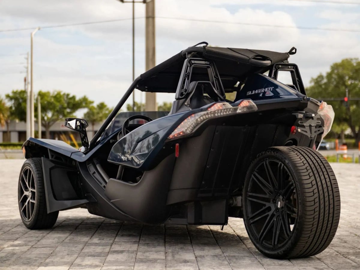 Polaris Slingshot photo 14