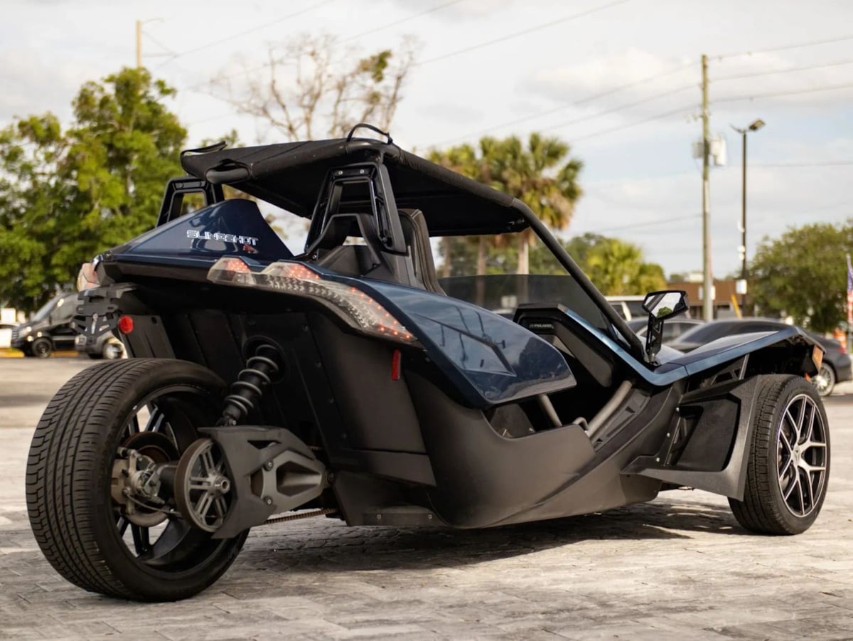 Polaris Slingshot photo 16